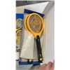 Image 3 : 4 ZAP ELETRIC BUG ZAPPING RACKETS
