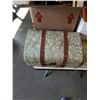 Image 2 : 2 BOXES OF ESTATE GOODS