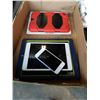 Image 1 : LOT OF LOST PROPERTY UNTESTED IPADS AND IPOD TOUCH