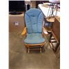 Image 1 : WOODEN GLIDER CHAIR WITH CUSIHION