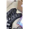 Image 8 : LOT OF WEIGHTED WORKOUT VEST, FITNESS HULA HOOP AND BOX OF DETOXING FOOT PADS