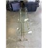Image 2 : METAL BASE GLASSTOP SOFA TABLE