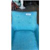 Image 2 : MCM BUTTONBACK ARMCHAIR