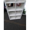 Image 2 : WHITE CUBICLE SHELF