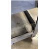 Image 2 : RUBBERMAID 3 TIER ROLLING CART