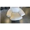 Image 3 : BENNET FURNITURE LEATHER SWIVEL RECLING ARMCHAIR RETAIL $1200