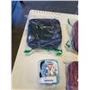 Image 2 : 3 NEW LUNCH BAGS AND PACK OF REUSEABLE ICE PACKS