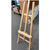 Image 2 : WOOD ART EASEL W/ 3 ARTWORKS