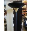 Image 2 : 2 BLACK 6FT FLOOR LAMPS