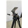 Image 2 : PROFESSIONAL CAMERA TRIPOD
