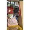 Image 3 : BOX OF TOYS AND COSPLAY ITEMS