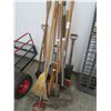 Image 1 : Lot of Yard Tools