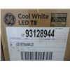 Image 3 : 25-Cool White Fluorescent Bulbs T8 (20 Pack) - 25 X $