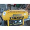 Image 2 : Dewalt 4.5 Gal Electric Air Compressor