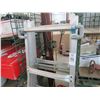 Image 2 : Aluminum Ladder