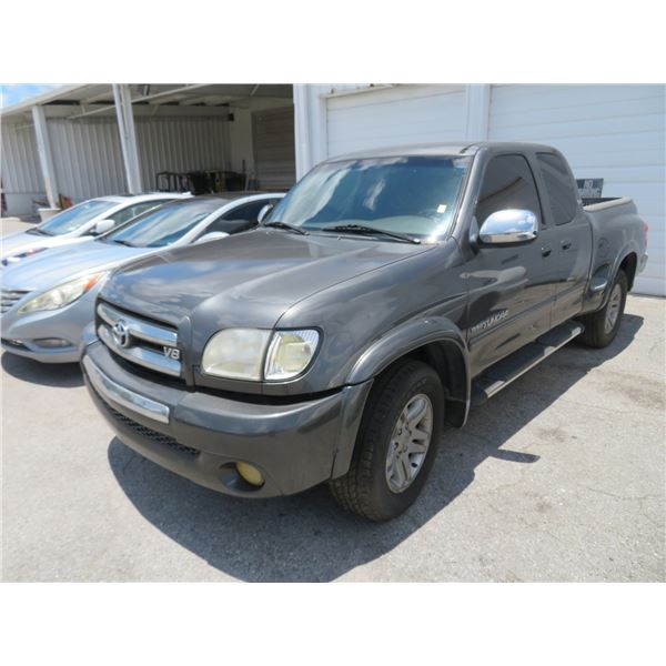 2003 Toyota Tundra Step Side SR5 4-Dr. X-Cab P/U