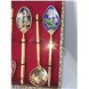 Image 4 : UNIQUE BOXED SET OF 6 CLOISONNE ENAMEL SPOON SET