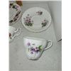 Image 5 : LOT OF 2 MIX N MATCH TEACUP AND SAUCER (ONE MATCHES)