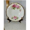 Image 2 : ROYAL ALBERT AMERICAN BEAUTY LOT OF 2 CEREAL BOWLS
