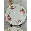 Image 3 : ROYAL ALBERT AMERICAN BEAUTY LOT OF 2 DINNER PLATES LOT 2