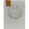Image 2 : STEMMED CRYSTAL RING HOLDER