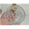 Image 7 : LOT OF 2 CRYSTAL CANDY DISHES (FOOTED AND NON FOOTED)
