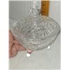Image 3 : LIDDED & FOOTED CRYSTAL CANDY DISH