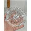 Image 5 : LIDDED & FOOTED CRYSTAL CANDY DISH