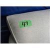 Image 4 : Beige loveseat