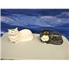 Image 1 : Set of white and black ceramic cats