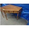 Image 1 : Wood corner table with drawer