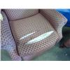 Image 2 : Set of 2 wing back recliner chairs need to be reupholster