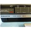Image 2 : Sanyo beta cord 4900 beta machine