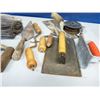 Image 3 : Lot of cement working tools