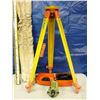 Image 2 : wild n2 Surveyors level with stand and rods, made in switzerland