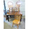 Image 1 : Kitchen table with leaf and three chairs
