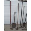 Image 2 : Lot of assorted lawn and garden tools including hoes, shovels, Rakes, fork , lining bar