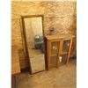 Image 1 : Lot with mirror and small display cabinet