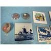 Image 6 : Lot with assorted ceramic tiles with painted scenes, small ornaments etc