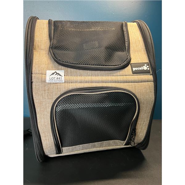 Lot of 1 Foldable Pet Carrier
