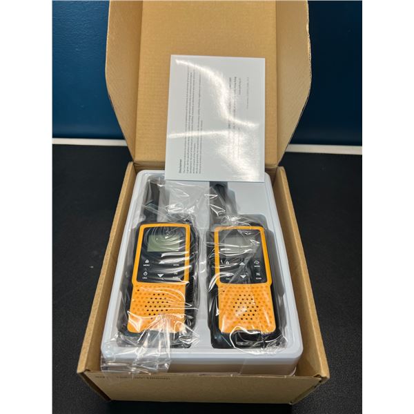 Lot of PoFung FRS Two-Way Radios/Walkie Talkies (2 PCS) - 22 Channels