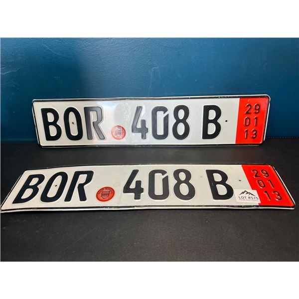 Lot of 2 Metal Signs/Plates - Used