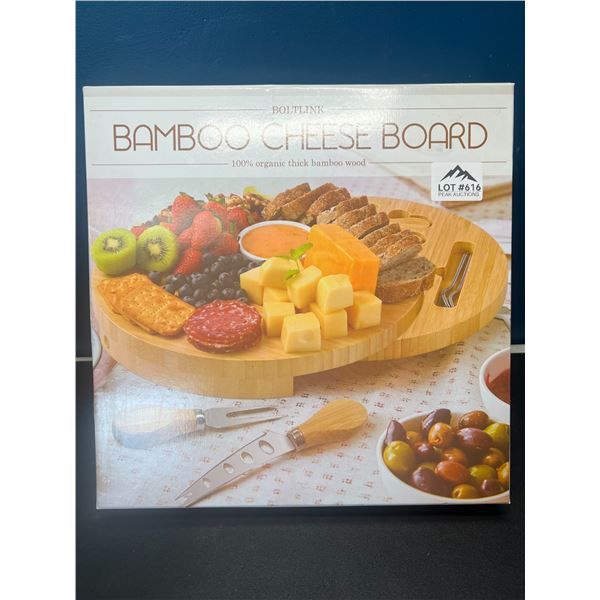 Lot of 1 Bamboo Cheese/Charcuterie Servng Board