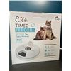 Image 1 : Lot of 1 Timed Feeder for Pets