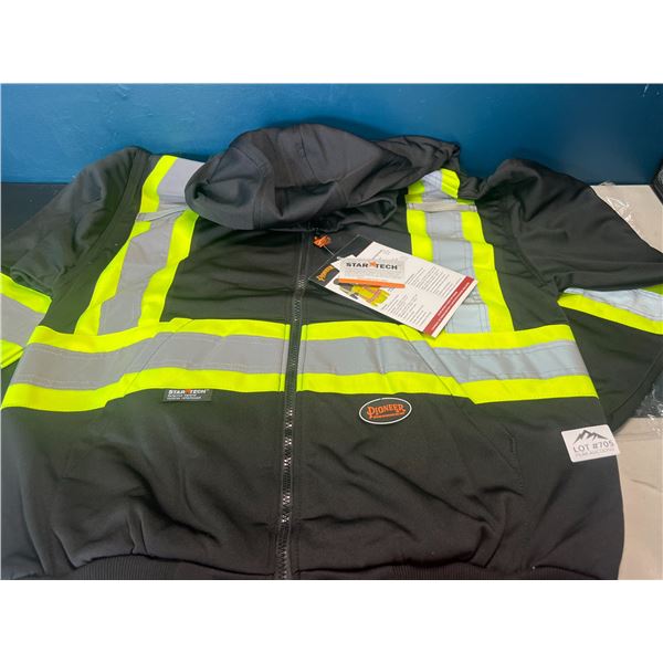 Lot of 1 Pioneer Reflective/High Visibility Work Safety Hoodie - Size XL