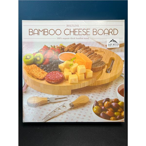 Lot of 1 Bamboo Cheese/Charcuterie Servng Board