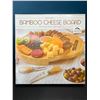 Image 1 : Lot of 1 Bamboo Cheese/Charcuterie Servng Board