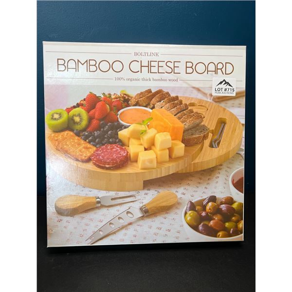 Lot of 1 Bamboo Cheese/Charcuterie Servng Board