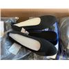 Image 2 : Lot of 1 Box of Assorted Slip-On Shoes/Slippers - 15 Pairs