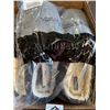 Image 2 : Lot of 1 Box of Assorted Slippers - 14 Pairs
